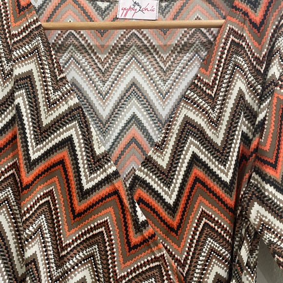 Chevron Patterned Dress - Picture 5 of 6